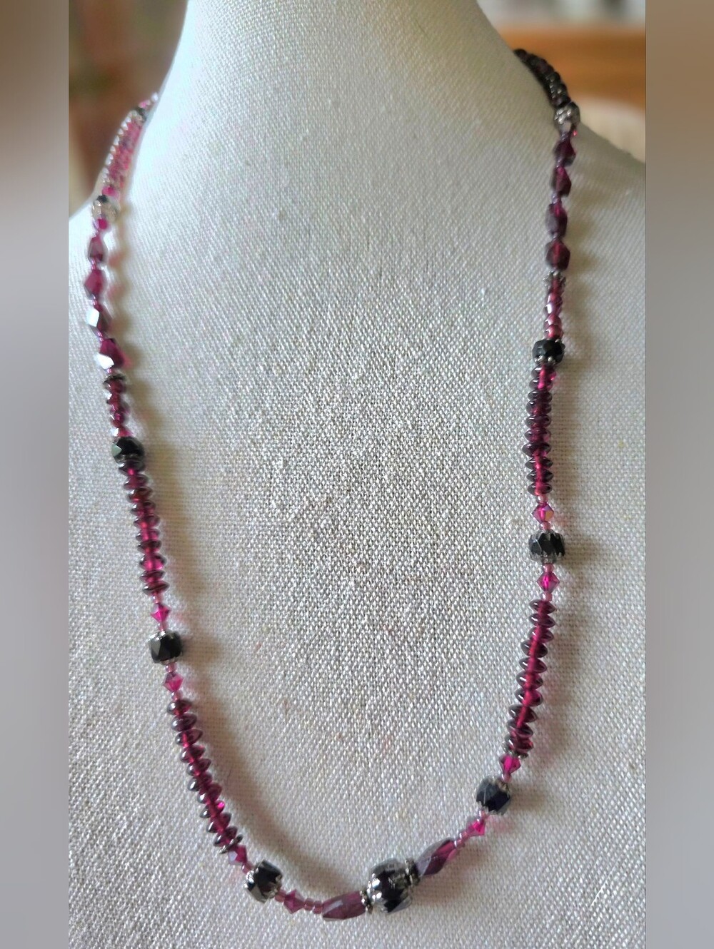 Vintage Czech Glass & Genuine Garnet Beaded Necklace Deep Ruby Red Art Deco
